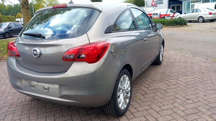 Opel Corsa E 1.4 16V Skrotfordon (2015, BRUIN MUSKAT BRAUN -MUSKAT BRAUN-)