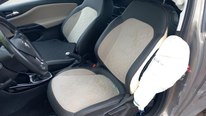 Opel Corsa E 1.4 16V Skrotfordon (2015, BRUIN MUSKAT BRAUN -MUSKAT BRAUN-)