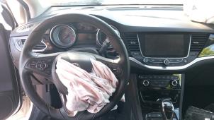 Opel Astra K Sports Tourer 1.4 Turbo 16V Vehículo de desguace (2016, Blanco)