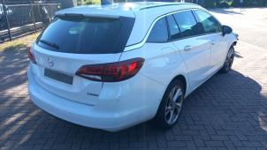 Opel Astra K Sports Tourer 1.4 Turbo 16V Vehículo de desguace (2016, Blanco)