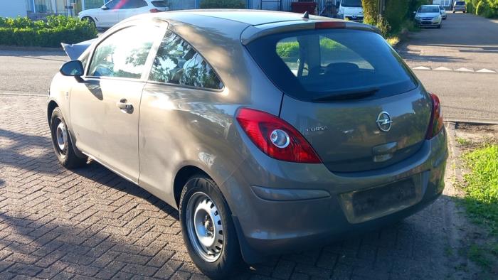 Opel Corsa D 1.2 16V Vehículo de desguace (2012, Gris plateado, Marrón)