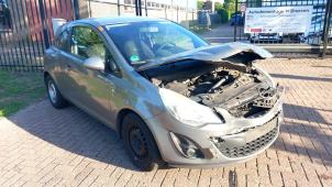 Opel Corsa D 1.2 16V Vehículo de desguace (2012, Gris plateado, Marrón)