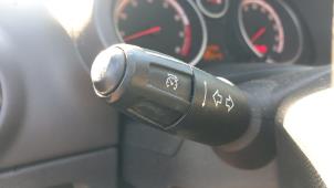 Opel Corsa D 1.2 16V Vehículo de desguace (2012, Gris plateado, Marrón)