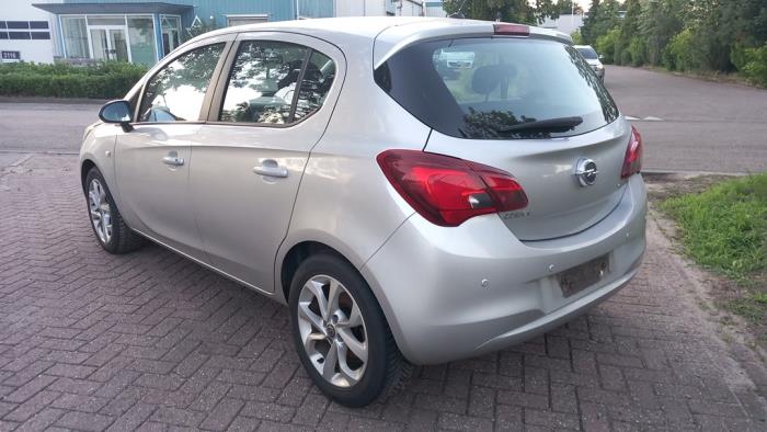 Opel Corsa E 1.3 CDTi 16V ecoFLEX Vehículo de desguace (2015, Gris plateado, Plateado)
