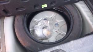 Opel Corsa E 1.3 CDTi 16V ecoFLEX Vehículo de desguace (2015, Gris plateado, Plateado)