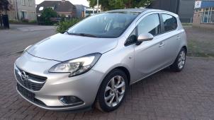 Opel Corsa E 1.3 CDTi 16V ecoFLEX Vehículo de desguace (2015, Gris plateado, Plateado)