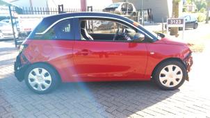 Opel Adam 1.4 16V Bi-Fuel Ecoflex Vehículo de desguace (2015, Rojo)
