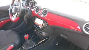 Opel Adam 1.4 16V Bi-Fuel Ecoflex Vehículo de desguace (2015, Rojo)