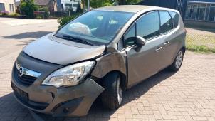 Opel Meriva 1.4 Turbo 16V Ecotec Vehículo de desguace (2012, Gris plateado, Marrón)