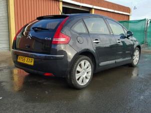 Citroen C4 Berline 2.0 HDi 16V 138 Vehículo de desguace (2005, Metálico, Negro)
