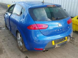 Seat Leon 2.0 TDI 16V FR Épave (2011, Foncé, Bleu)