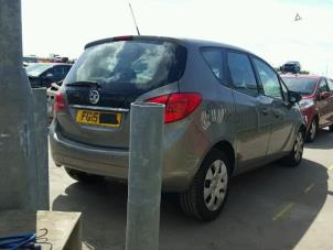 Opel Meriva Mk.II 1.4 Turbo 16V Ecotec Épave (2015, PEPPERDUST)