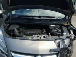 Opel Meriva Mk.II 1.4 Turbo 16V Ecotec Épave (2015, PEPPERDUST)