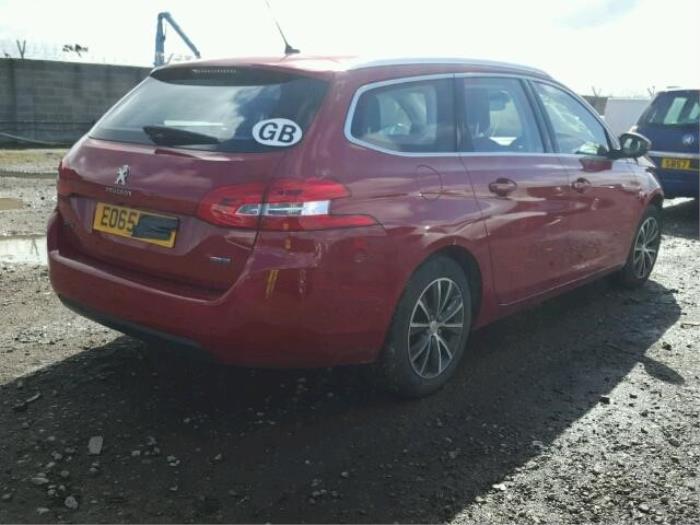 Peugeot 308 SW 1.6 BlueHDi 120 Épave (2015, Rouge)