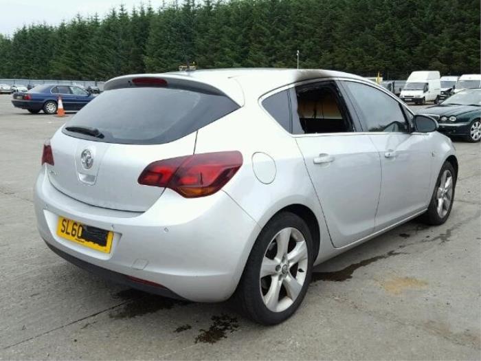 Opel Astra J 1.6 16V Salvage vehicle (2012, Silver)
