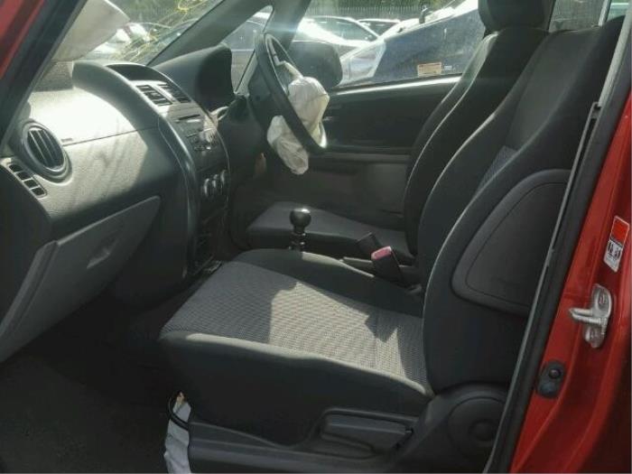 Suzuki SX4 1.9 DDiS Grip 4x4 Épave (2009, Léger, Cuivre)