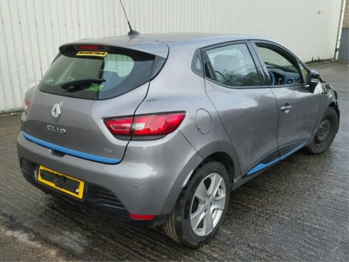 Renault Clio Iv 5r 09 Energy Tce 12v épave Année De