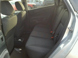 Ford Fiesta 6 1.6 TDCi 16V 95 Épave (2010, Gris foncé, Argenté)