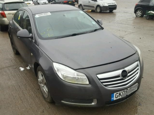 Opel Insignia 2.0 CDTI 16V 130 Ecotec Samochód złomowany (2009, Szary)