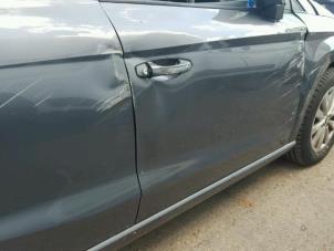 Seat Ibiza V 1.0 12V Épave (2018, Gris)
