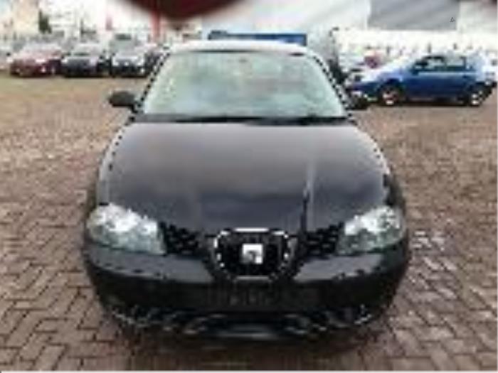 Seat Ibiza Iii 6l1 1 4 16v 75 Salvage Year Of Construction 03 Colour Black Proxyparts Com