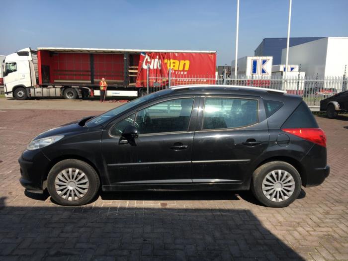 Peugeot 7 Sw We Wu 1 6 16v Salvage Year Of Construction 09 Colour Black Proxyparts Com