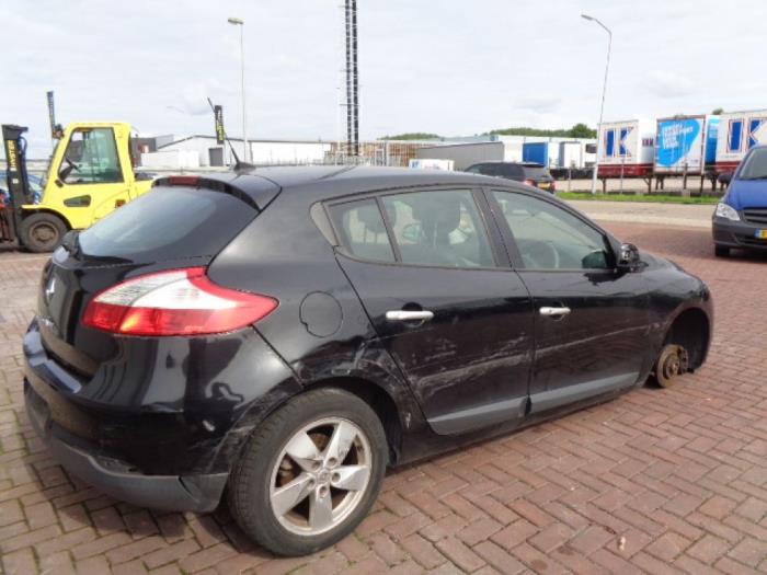 Renault Megane Iii Berline Bz 1 6 16v Salvage Year Of Construction 11 Colour Metallic Black Proxyparts Com