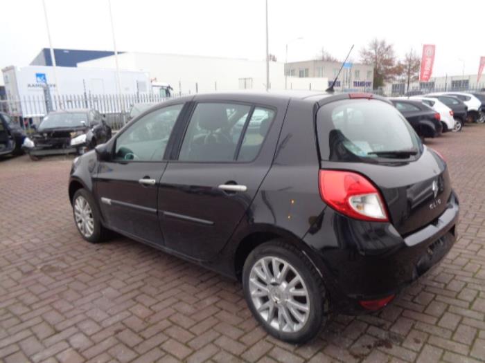 Renault Clio Iii Br Cr 1 5 Dci 85 Salvage Year Of Construction 09 Colour Metallic Black Proxyparts Com