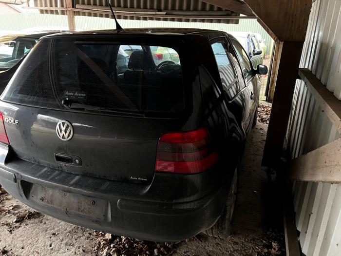 Volkswagen Golf IV 2.0 Vehículo de desguace (2000, Negro)