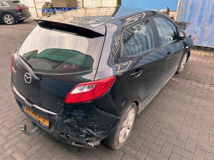 Mazda 2 1.3 16V S-VT High Power Vehículo de desguace (2010, Negro)