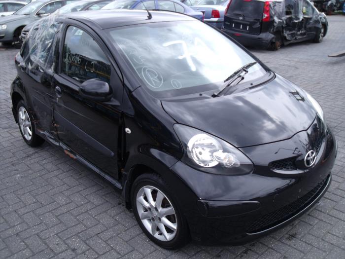 Toyota Aygo 1.0 12V VVT-i Épave (2007, Noir)