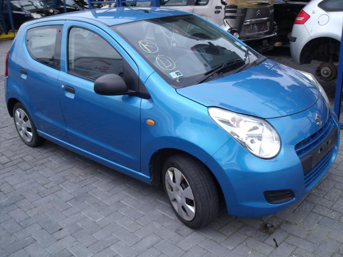 Suzuki Alto 1.0 12V Samochód złomowany (2011, Niebieski)