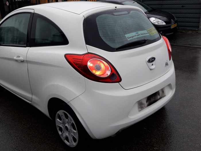 Ford Ka Ii 1 2 Salvage Year Of Construction 09 Colour White Proxyparts Com