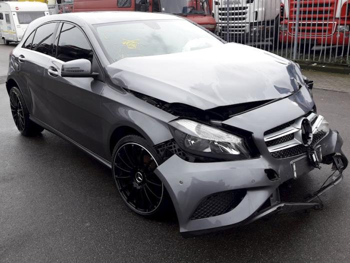 Mercedes A 1.6 A-180 16V Salvage vehicle (2014, Gray)