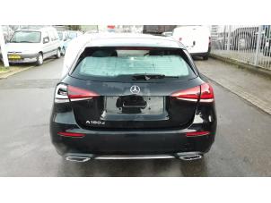 Mercedes A 1.5 A-180d Épave (2020, Noir)