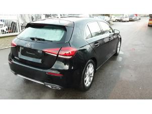 Mercedes A 1.5 A-180d Épave (2020, Noir)
