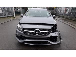 Mercedes A 1.5 A-180 CDI, A-180d 16V Épave (2016, Gris)