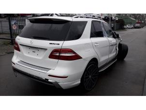 Mercedes ML III 3.0 ML-350 BlueTEC V6 24V 4-Matic Épave (2014, Blanc)