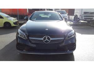 Mercedes C C-220d 2.0 Turbo 16V Vehículo de desguace (2019, Negro)