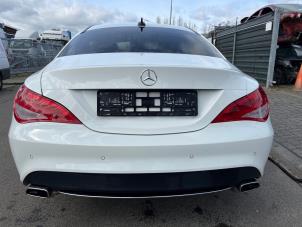 Mercedes CLA 1.6 CLA-180 16V Épave (2014, Blanc)