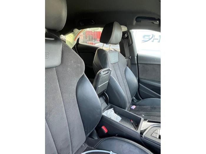 Audi A5 Sportback 2.0 35 TFSI Mild Hybrid 16V Épave (2020, Gris)