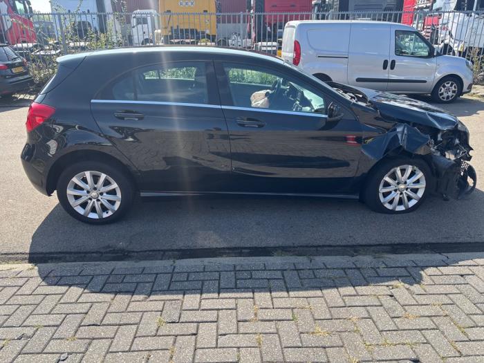 Mercedes A 1.6 A-180 16V Salvage vehicle (2013, Black)