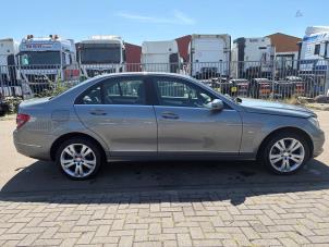 Mercedes C 1.6 C-180K 16V BlueEfficiency Vehículo de desguace (2009, Gris)