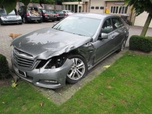 Mercedes E E-220 CDI 16V BlueEfficiency,BlueTEC Voiture accidentée (2012, Métallisé, Gris)