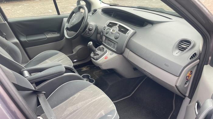Renault Scénic II 1.6 16V Salvage vehicle (2004, Gray)