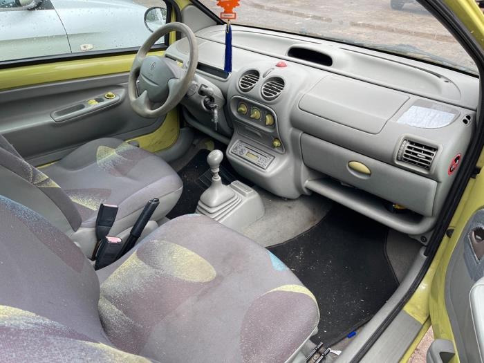 Renault Twingo 1.2 Vehículo de desguace (2000, Amarillo)