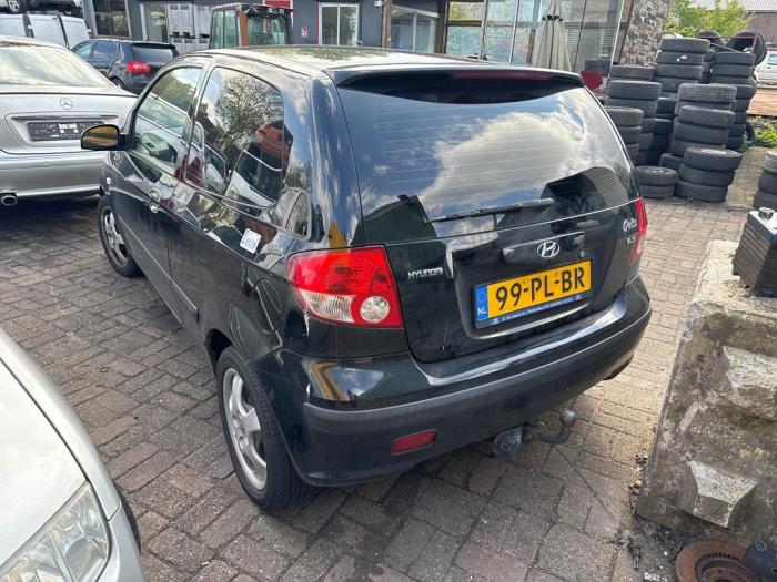 Hyundai Getz 1.3i 12V Salvage vehicle (2004, Black)