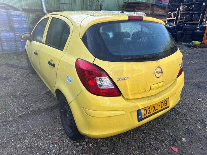 Opel Corsa D 1.2 16V Vehículo de desguace (2007, Amarillo)