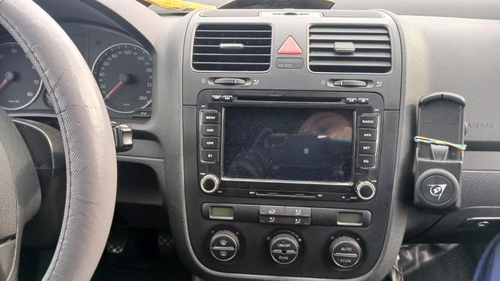 Volkswagen Golf V 1.6 FSI 16V Salvage vehicle (2006, Gray)