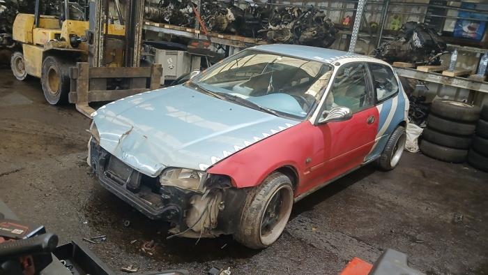 Honda Civic 1.5 DXi,LSi 16V Salvage vehicle (1995, White)